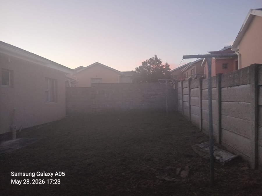2 Bedroom Property for Sale in Haven Hills Eastern Cape